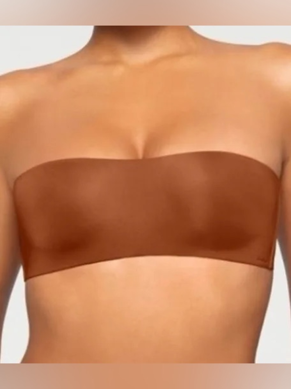 SKIMS Strapless Wireless Form Bra in Bronze